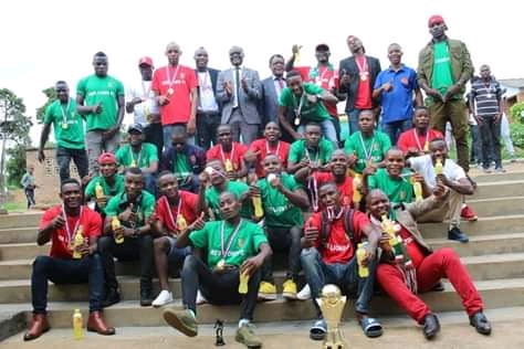 Muslim Journalists  shine in Thumbs Up league sports awards